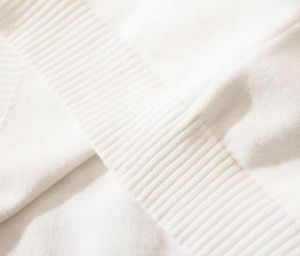 <span class=keywords><strong>Felpa</strong></span> <span class=keywords><strong>Polo</strong></span> da Uomo Stile Retrò a Maniche Lunghe <span class=keywords><strong>con</strong></span> Mezza Zip CP, Motivi Ricamati, Colletto <span class=keywords><strong>con</strong></span> <span class=keywords><strong>Cappuccio</strong></span>, Vestibilità Ampia - Product Image 6