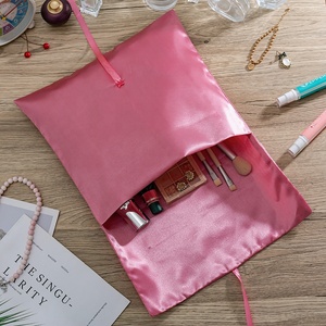 Lingerie imprimée avec logo personnalisé, <span class=keywords><strong>enveloppe</strong></span> d'emballage de vêtements, sac en satin avec nœud, emballage de luxe pour perruque de cheveux, pochette en soie avec rabat anti-poussière - Product Image 4