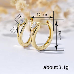 Orecchini E3509 con Diamanti Dorati Taglio a Pera Placcati in Oro 22k Stile Classico per Uso Quotidiano Femminile - Product Image 5