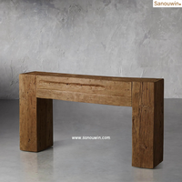 Table de hall rustique et durable en teck recyclé avec bords frottés à la main pour mobilier d'extérieur, cour ou hôtel