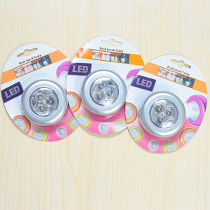 Lumière tactile LED blanche, 25 000 heures d'autonomie, alimentée par batterie, lumière de nuit pour armoire à montage en surface - Product Image 3
