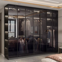 Armoire moderne noire en panneaux de bois pour chambre à coucher, combinaison personnalisée avec vitrine, grande armoire de chambre à coucher avec porte au plafond