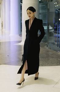 Traje Numinoso de moda para mujer de estilo elegante, traje para mujer adulta, traje para mujer, servicios ODM hechos en Vietnam - Product Image 4