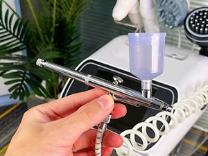 Système de gestion du cuir chevelu tout-en-un avec pulvérisateur nano et stérilisation par rayons bleus pour usage en salon et spa - Product Image 4