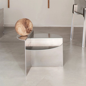 โต๊ะข้างอลูมิเนียมแบบยึดติดด้วยหมุดโลหะ งานฝีมือ เฟอร์นิเจอร์โลหะ รับผลิตตามแบบ (OEM) - Product Image 2