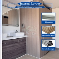 Oferta Especial: Remolque Sanitario Móvil de 5 Cabinas con Eje Tándem, Inodoro Portátil con Lavabo y Espejo para Eventos al Aire Libre y Construcción