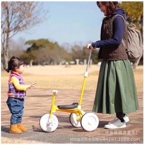 มูจิ คิดส์รถสามล้อ 2 ถึง 4 ปี โครงเหล็ก ล้อหนา ด้ามจับแบบดัน ดีไซน์เรียบง่าย - Product Image 3