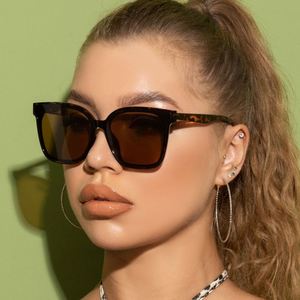 Gafas de Sol Cuadradas de Gran Tamaño con Logotipo Personalizado, Retro, para Mujer, Negras, con Protección UV400 - Product Image 2