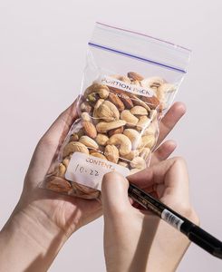 Bolsas de Almacenamiento para Control de Porciones, Paquete de 100, Bolsas Reutilizables de 1 Taza con Líneas de Medición, Libres de BPA para Frutos Secos, Dulces y Suplementos - Product Image 4