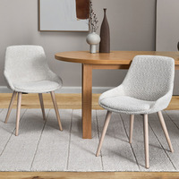 Chaise de salle à manger à pieds en métal au design moderne avec table pour la maison, l'appartement, la villa ou le bureau à domicile