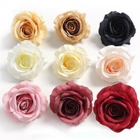 Vente d'usine : Têtes de roses en soie séchée de 9 cm, durables et imperméables, pour décoration murale florale pour la Saint-Valentin et la remise des diplômes