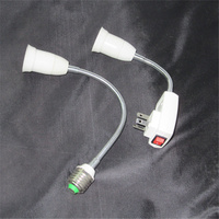 Douille E14 à E27 Vis Ampoule LED Base de lampe Adaptateur Convertisseur E14 E27 Support de lampe de conversion douille de base de lampe en plastique E17