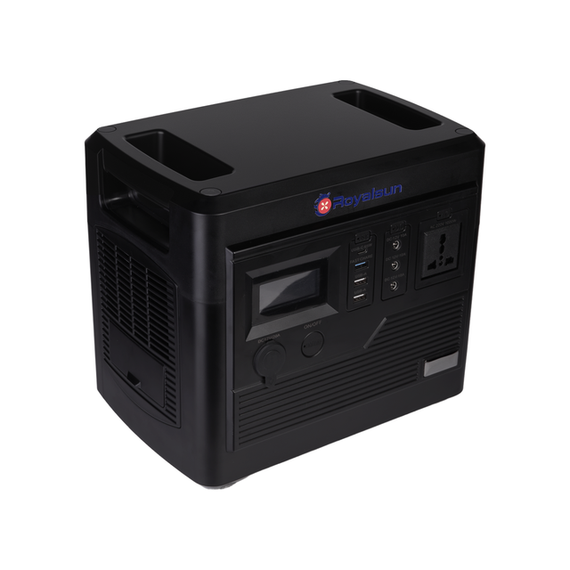 12.8V Solar Power Generator System 100000mAh Power Station Hybrid Grid Connection IP65 Protection Class 200Ah Capacity