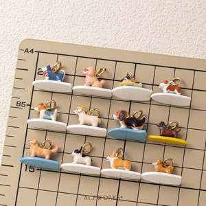 Galería Surf Pup |   Colgantes <span class=keywords><strong>de</strong></span> Perro en Forma <span class=keywords><strong>de</strong></span> Tabla <span class=keywords><strong>de</strong></span> Surf, Esmaltados a Mano, Chapados en Oro <span class=keywords><strong>de</strong></span> 18K, para la Creación <span class=keywords><strong>de</strong></span> Joyería - Product Image 5