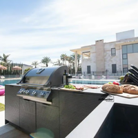 Schwarzes Modulares Außenküchen-Set mit Pizzaofen, Edelstahl-Grillmöbeln, Marmor-Arbeitsplatte und MDF-Inseln für Gartenpartys
