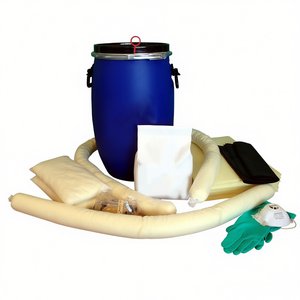 Kit de detención de derrames para productos químicos en envases cilíndricos con manguera y guantes - Product Image 2