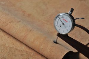 Tissu en liège avec dos en coton 100% Écologique Haute qualité Cuir <span class=keywords><strong>de</strong></span> liège naturel Bronze Vegan - Product Image 6