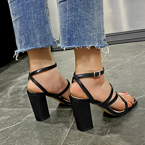 Sandalias de Verano con Punta Abierta y Tiras, Tacón Grueso, Tacón Cuadrado Sexy para Damas, Estilo Fresco - Product Image 2