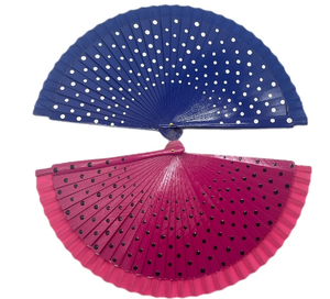 Abanico Plegable Español para Mujer, Retro, de Bambú Tallado, Arte Folclórico Hecho a Mano, Diseño de Amor, Regalo de Negocios y Abanico para Danza - Product Image 4