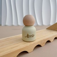 Mignon revêtement personnalisé de 30ml givré rose jaune vert rouleau de bouteille d'huile essentielle de parfum en verre sur des bouteilles avec bouchon en bois