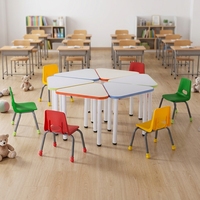 Ensemble de bureau et chaise modulaires pliables en bois de qualité supérieure pour étudiants, idéal pour les gymnases et les hôpitaux (vente en gros)