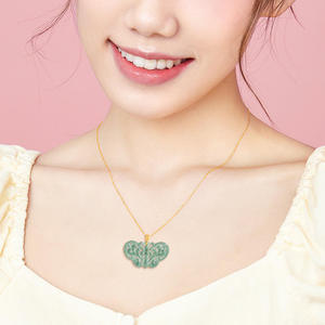 หยกเจไดต์ธรรมชาติสีน้ำเงินรูปผีเสื้อ จี้หยกทอง 18K เครื่องประดับผู้หญิง ดีไซน์ดั้งเดิม ของขวัญพร้อมใบรับรองการประเมิน D358 - Product Image 4