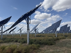 Sistema de Seguimiento <span class=keywords><strong>Solar</strong></span> Automático de Doble Eje, Kit de Seguidor <span class=keywords><strong>Solar</strong></span> de 8 Paneles, 2 Ejes - Product Image 6