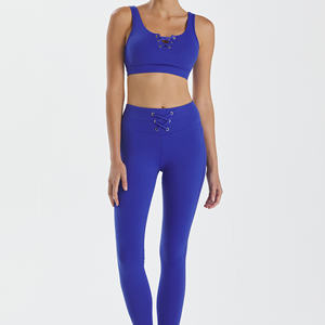 Conjunto de entrenamiento de Yoga de mujer apretado de longitud completa con doble bolsillo con correas delanteras al por mayor OEM - Product Image 2