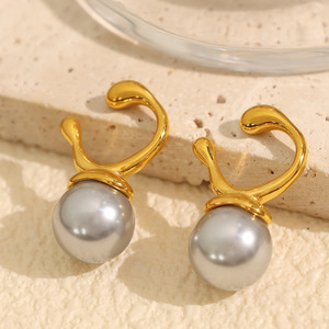 Fashion Stud Earrings Grey Pearl With Gold <b>Clip</b> Design For Party Wear Zinc Alloy Material - Product Image 2