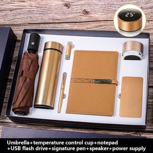 Cadeau d'entreprise Maxfree : Parapluie et tasse isotherme personnalisables avec logo – Pratique et créatif pour événements d'entreprise - Product Image 4