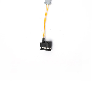 Cable del sensor de desgaste de las pastillas de freno traseras Mercedes-Benz 2115401517 para reemplazo del sistema de frenos - Product Image 3