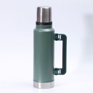 Termo de Gran Capacidad de 1L, 1.4L, 1.9L, Botella de Agua Aislada al Vacío de Acero Inoxidable para Viajes al Aire Libre - Product Image 1
