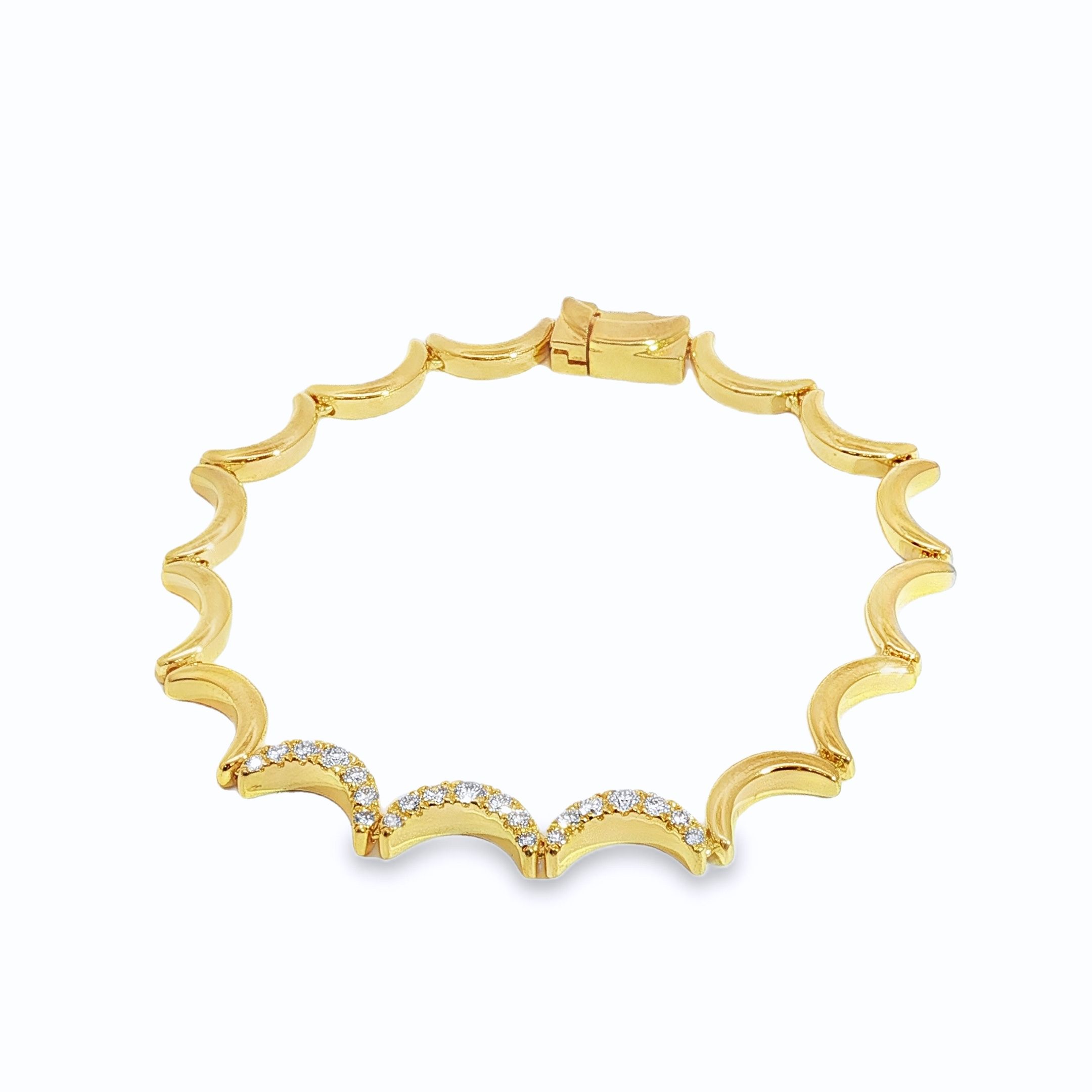 สีเหลือง