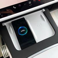 Universelle Silikon-Gelmatte für Model 3 Refresh Y Kabelloses Ladecenter Konsolen-Modifikations-Gadget Auto-Antirutschmatte