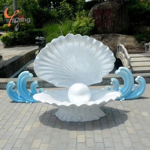 Custom-designed Resin Lifelike Sea Shell Sculpture Cute Animal-Themed Art Decor Large-Sized Painted Ocean Series