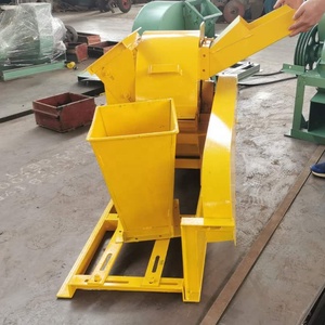 Pour l'exploitation agricole pulvérisateur d'excellente qualité déchiqueteuse machine à scier broyeur à bois - Product Image 2