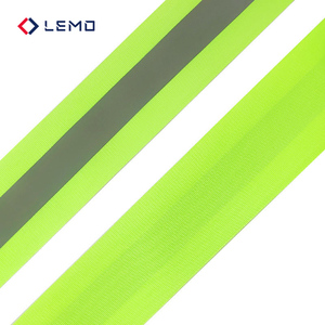 <span class=keywords><strong>Cinta</strong></span> Reflectante <span class=keywords><strong>de</strong></span> <span class=keywords><strong>Seguridad</strong></span> <span class=keywords><strong>Personalizada</strong></span> Estilo Twill, Material Reflectante Verde Fluorescente, Tela con Patrón <span class=keywords><strong>de</strong></span> Rayas - Product Image 3