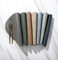 Set de table en cuir irrégulier moderne, durable, antidérapant et isolant thermiquement pour table à manger et mariage
