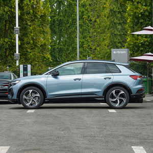 Fournisseur d'usine en <span class=keywords><strong>stock</strong></span> <span class=keywords><strong>Audi</strong></span> <span class=keywords><strong>Q4</strong></span> etron voiture électrique 5 places 5 portes ev SUV véhicule neuf énergétiquement intelligent - Product Image 4
