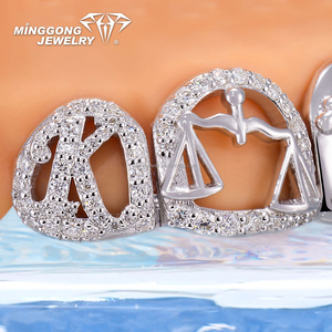 <span class=keywords><strong>Grillz</strong></span> dentaire de luxe tendance plaqué or 18 carats avec crâne en moissanite et émail personnalisé, style hip-hop unisexe, <span class=keywords><strong>prix</strong></span> d'usine, <span class=keywords><strong>grillz</strong></span> de qualité supérieure - Product Image 3