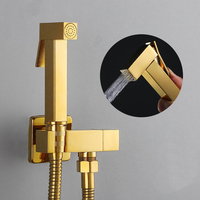 Douchette WC murale carrée avec inverseur, finition chromée, pour hôtels – Design moderne, écologique et facile à installer