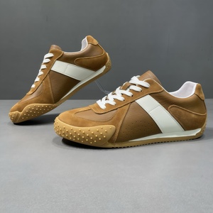 <span class=keywords><strong>Zapatos</strong></span> Deportivos <span class=keywords><strong>de</strong></span> Diseño <span class=keywords><strong>de</strong></span> Lujo <span class=keywords><strong>para</strong></span> Hombre, Estilo Casual Forrest Gump, con Cordones, Suela <span class=keywords><strong>de</strong></span> Goma, Transpirables y Modernos - Product Image 1