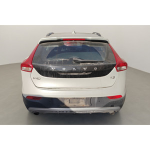 Venta al por Mayor de <span class=keywords><strong>VOLVO</strong></span> V40 de Segunda Mano, Caja de Cambios Automática, Volante a la Izquierda, Asientos de Cuero, Cámara Trasera, Interior Oscuro, Autos Baratos Disponibles - Product Image 5