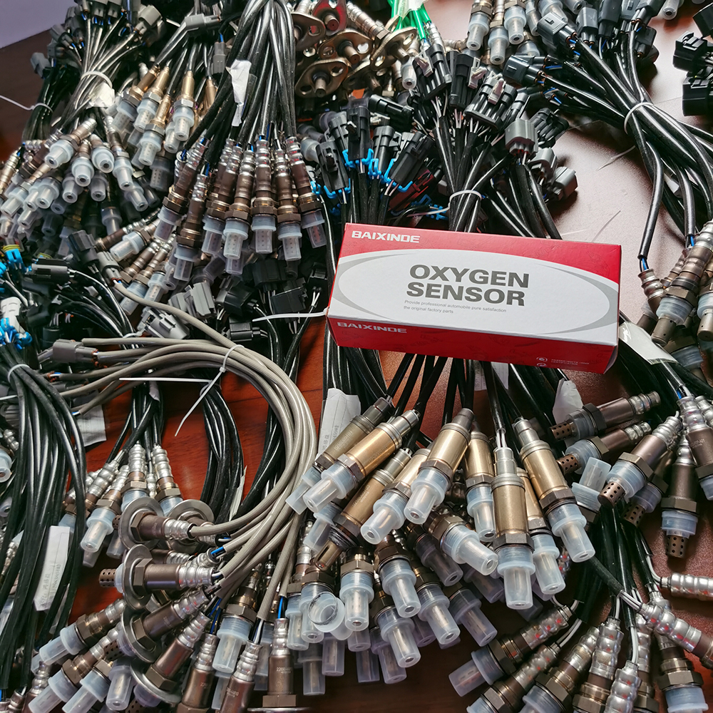 ホンダ オデッセイ RB1 O2センサー 614-Ｈ4 他 2個セット