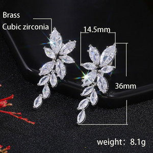 Orecchini Pendenti a Goccia con Pietre Scintillanti per Donna, Gioielli alla Moda per Feste - Product Image 6