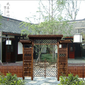 Bamboo Gate Carbonized Color Oriental Style Rot Proof Custom Made For Villa Garden Courtyard Decoration - Product Image 1