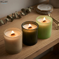 Vente en gros de pots à bougies en verre translucide givré de couleur Morandi, pots en verre peints par pulvérisation, porte-bougie parfumé, forme cylindrique
