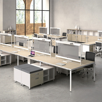 Bureau de travail moderne en bois avec cloison modulaire et grand meuble de rangement