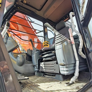 รถขุดตีนตะขาบมือสอง ยี่ห้อญี่ปุ่น รุ่น Big Project  รถขุดมือสอง Hitachi ZAXIS200 สำหรับขาย - Product Image 4