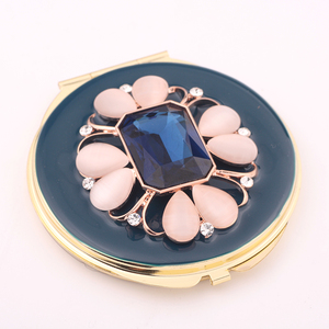 <span class=keywords><strong>Miroir</strong></span> compact époxy en strass de haute qualité avec LOGO personnalisé pour femme <span class=keywords><strong>miroir</strong></span> de poche maquillage de voyage OEM ODM - Product Image 4